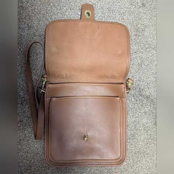 Vintage Turnlock Genuine Leather 90s Satchel Handbag Station Tan Crossbody - Picture 3 of 12